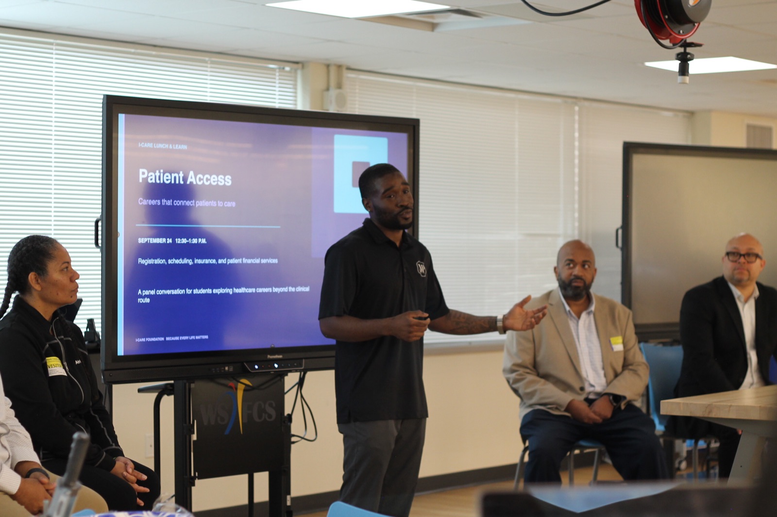 A panelist shares his experience during the Patient Access career conversation.
